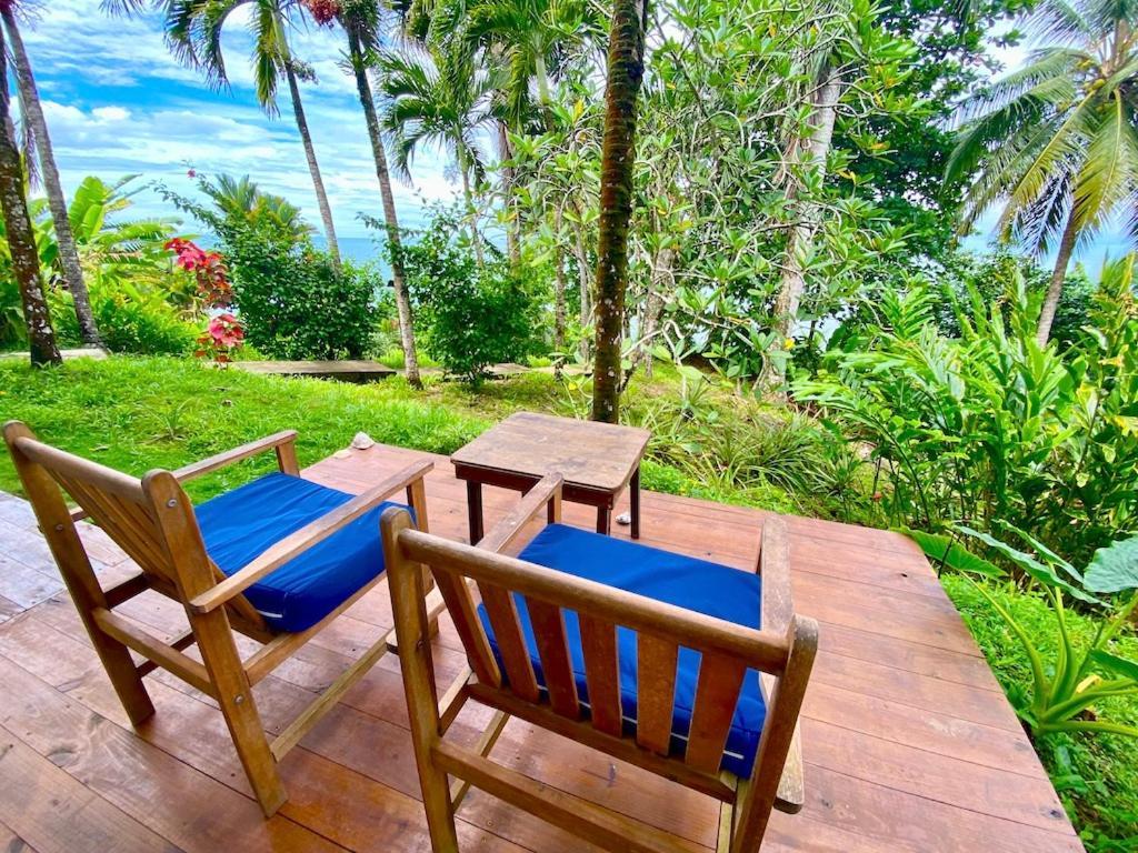 Bird Island Bungalows Bocas del Toro Exterior photo